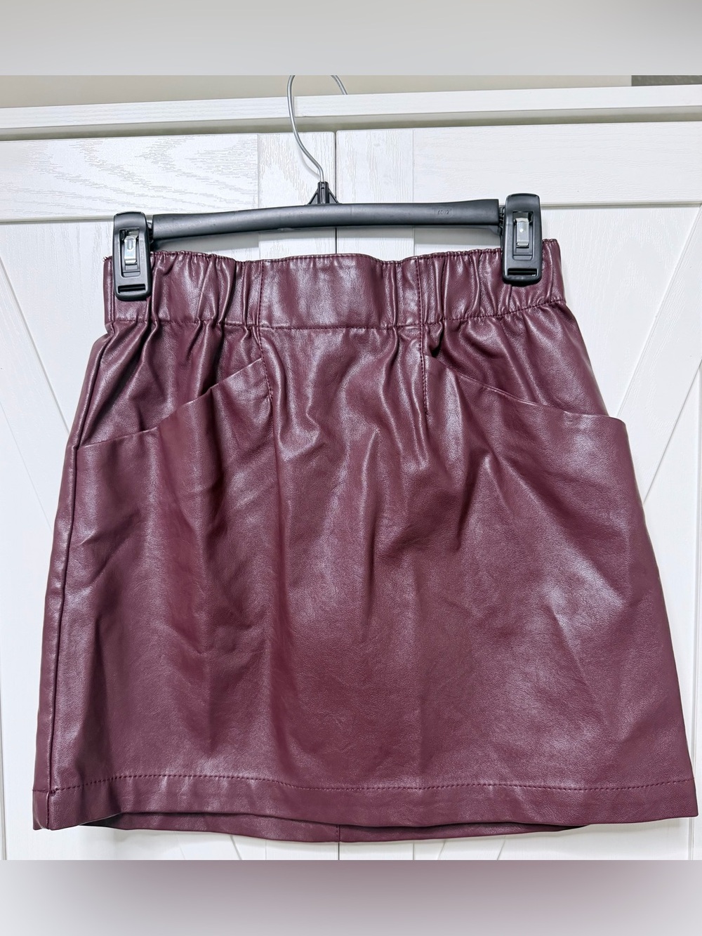 Wild Fable - Faux Leather Mini Skirt W/ Pockets - Burgundy/XS - Bundle Deals